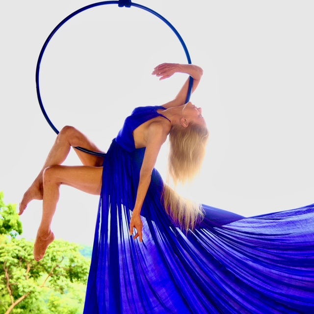 Mountain Air Dance - Come learn different poses and transitions on both the  Aerial Hoop (Lyra) and Dance Trapeze. No experience required! Our Lyra and  Trapeze 5 week series starts this week!